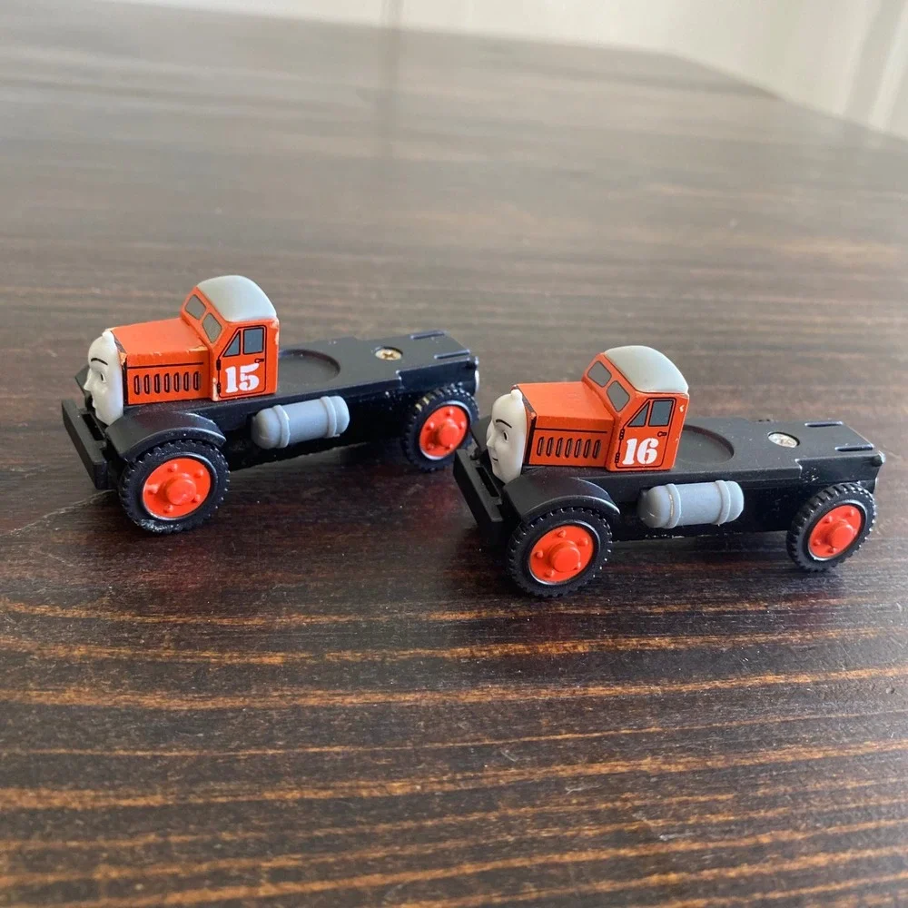Thomas & Friends Wooden‎ Railway Max and Monty Dump Truck Twins No Dumpers
